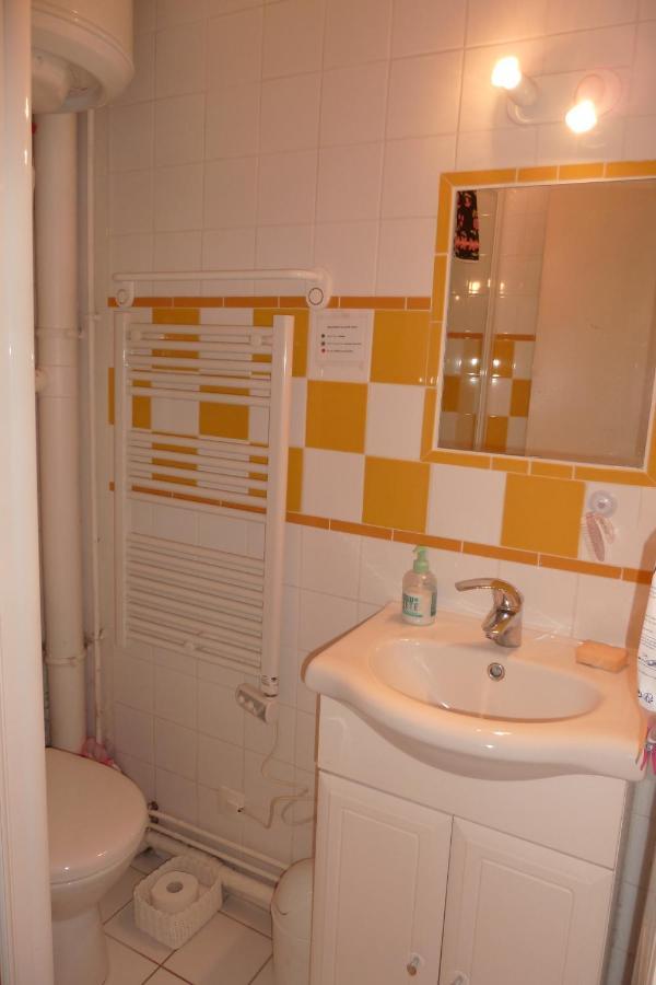 Agreable Appartement Dans Le Vieux Trouville Ngoại thất bức ảnh